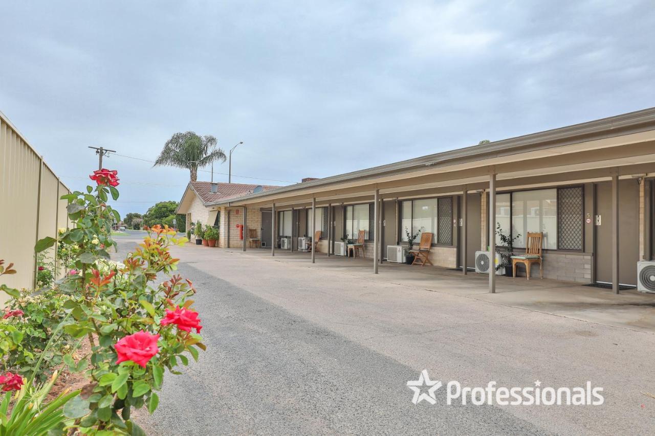 Vineland Motel Mildura Exterior photo